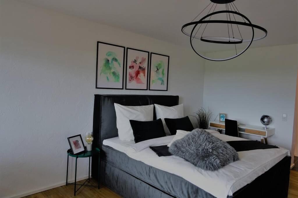 Modernes Apartment Mit Traumhaftem Blick Ins Gruene Bräunlingen Exterior foto